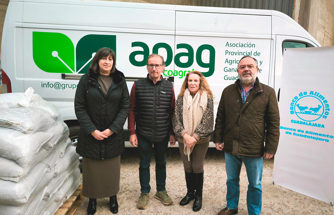 Solidaridad navideña: donan 1.000 kilos de garbanzos al Banco de Alimentos de Guadalajara en dos iniciativas solidarias