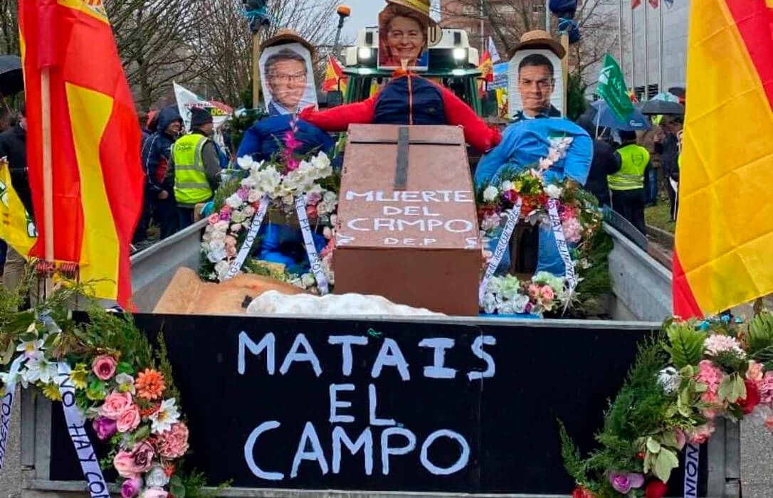 Decenas de miles de agricultores y miles de tractores desafían a la climatología para tomar las capitales españoles y reclamar que se le haga caso