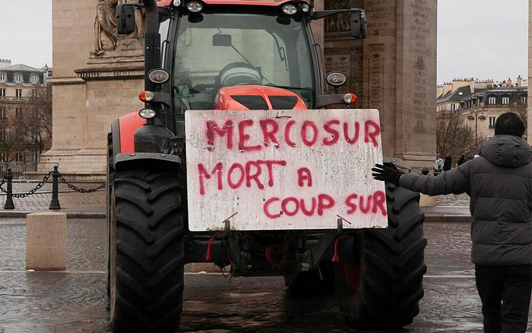 Agricultores de la UE rechazan el acuerdo Mercosur y planean más movilizaciones mientras en España acusan al Gobierno de firmarlo