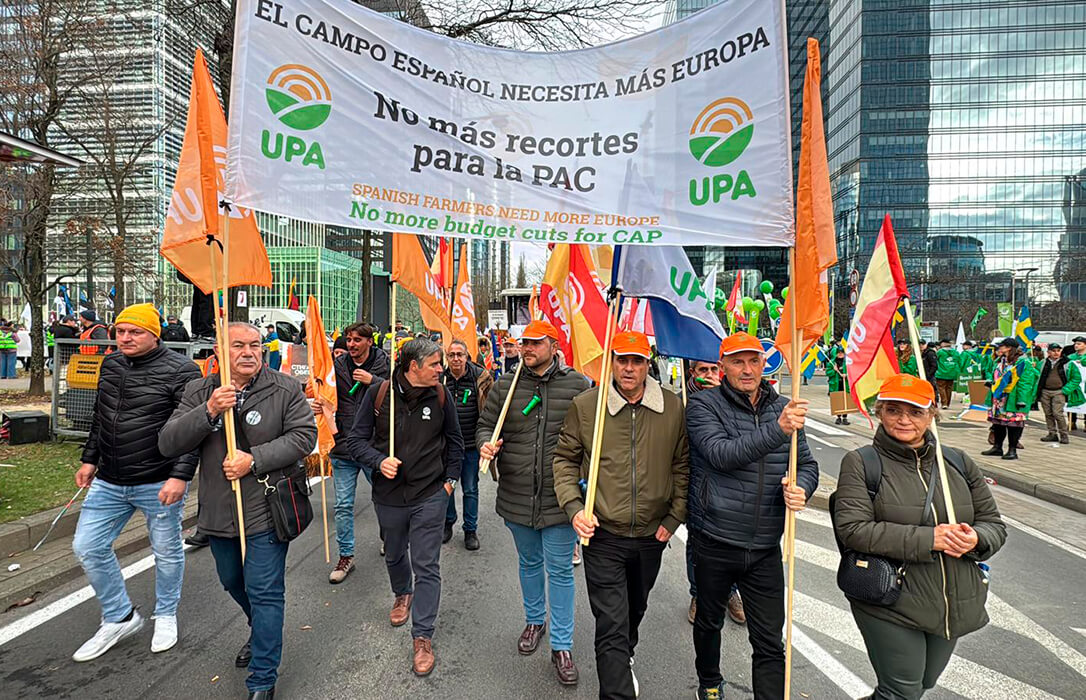 La movilización de Bruselas sigue dando frutos: consideran que la Comisión Europa da pasos adelante pero «insuficientes» por el momento