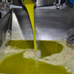 Un nuevo conflicto internacional, con la crisis en Venezuela, y, cómo no, el aceite español se ve afectado aunque solo levemente