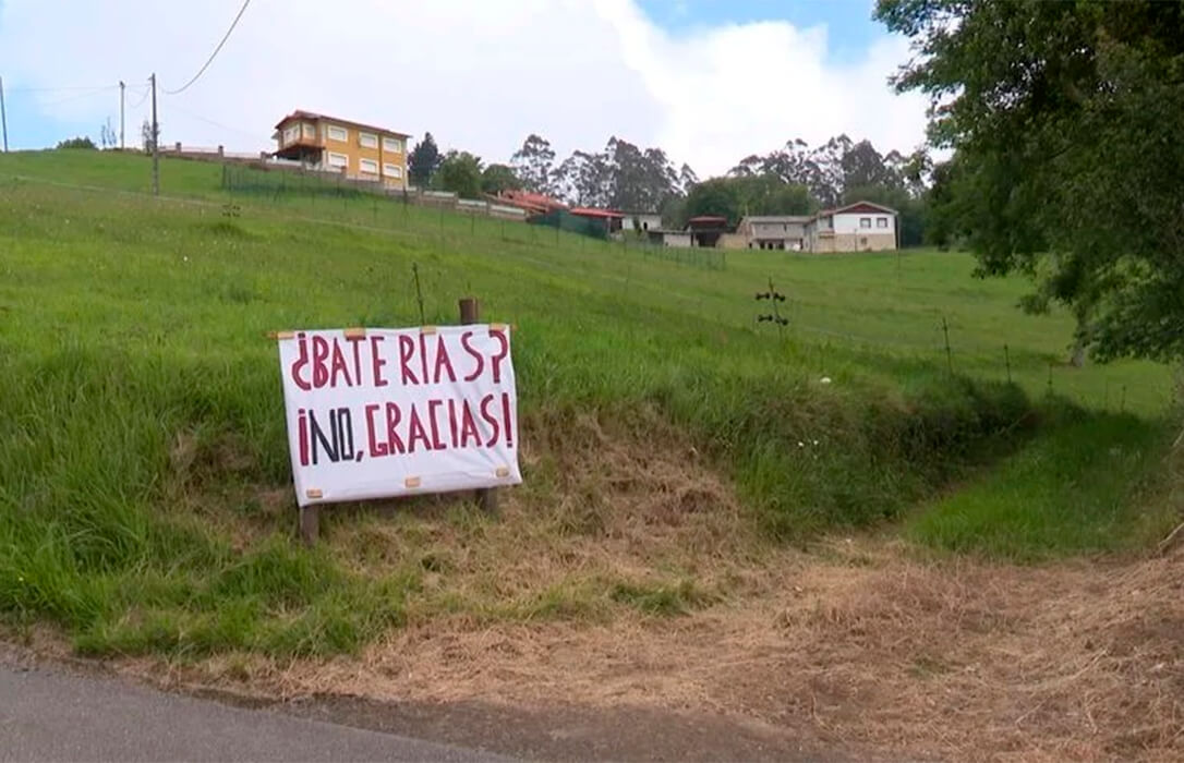 Rotundo respaldo de Asturias Ganadera a la concentración contra el descontrol por la instalación de los parques de baterías en zonas rurales