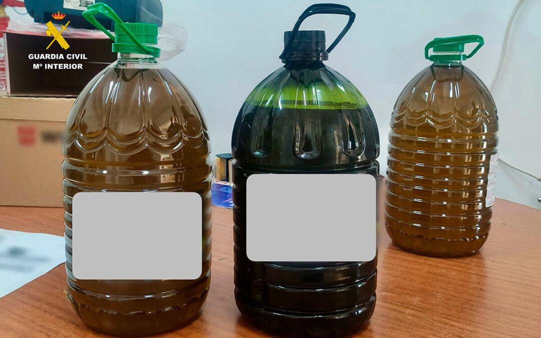 Dos detenidos y cuatro investigados por la comercialización fraudulenta de aceite de oliva virgen extra procedente de una cooperativa