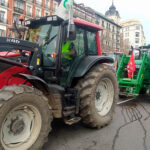 El Gobierno no convence y el sector agrario mantiene las movilizaciones en toda España al considerar que las medidas son insuficientes