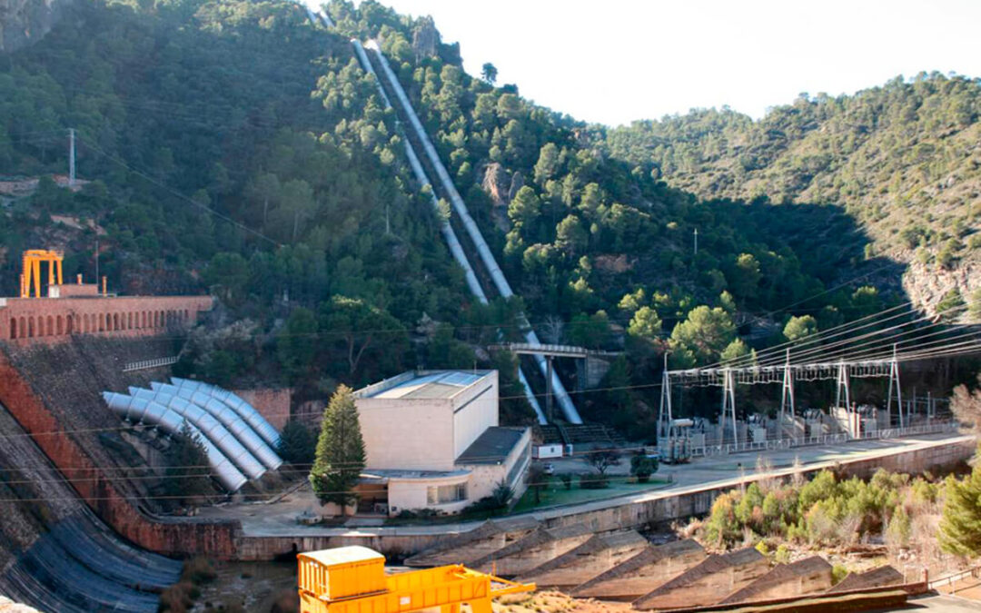 López Miras cifra en 260 millones y 5.600 empleos destruidos las pérdidas del «cierre encubierto» del trasvase Tajo-Segura