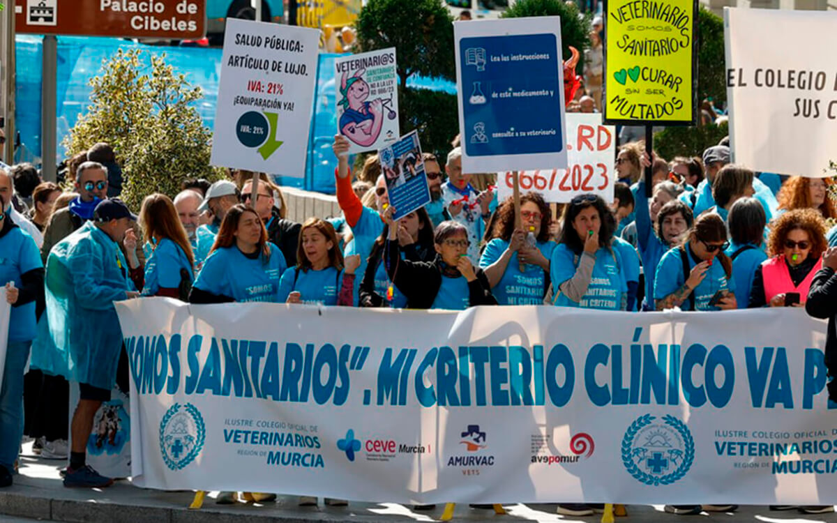 Otro efecto colateral de las elecciones: El comité de crisis veterinario pospone la protesta en el Congreso tras anuncio electoral