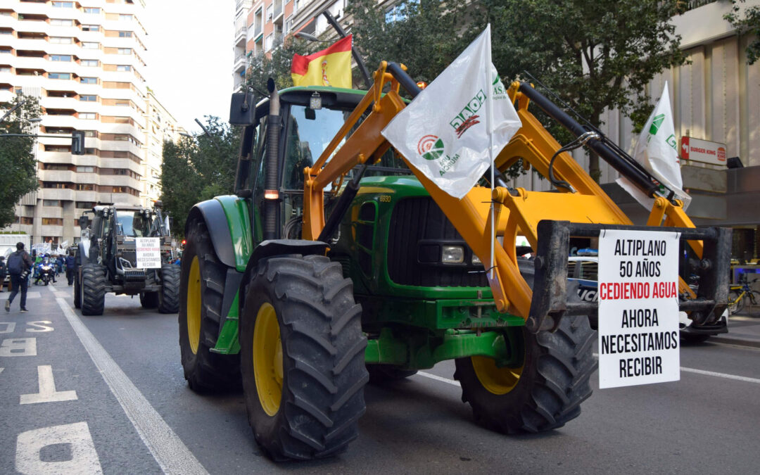 Más respaldo a la protesta del día 28 desde Murcia, a la que le añaden la defensa del mantenimiento del trasvase Tajo-Segura